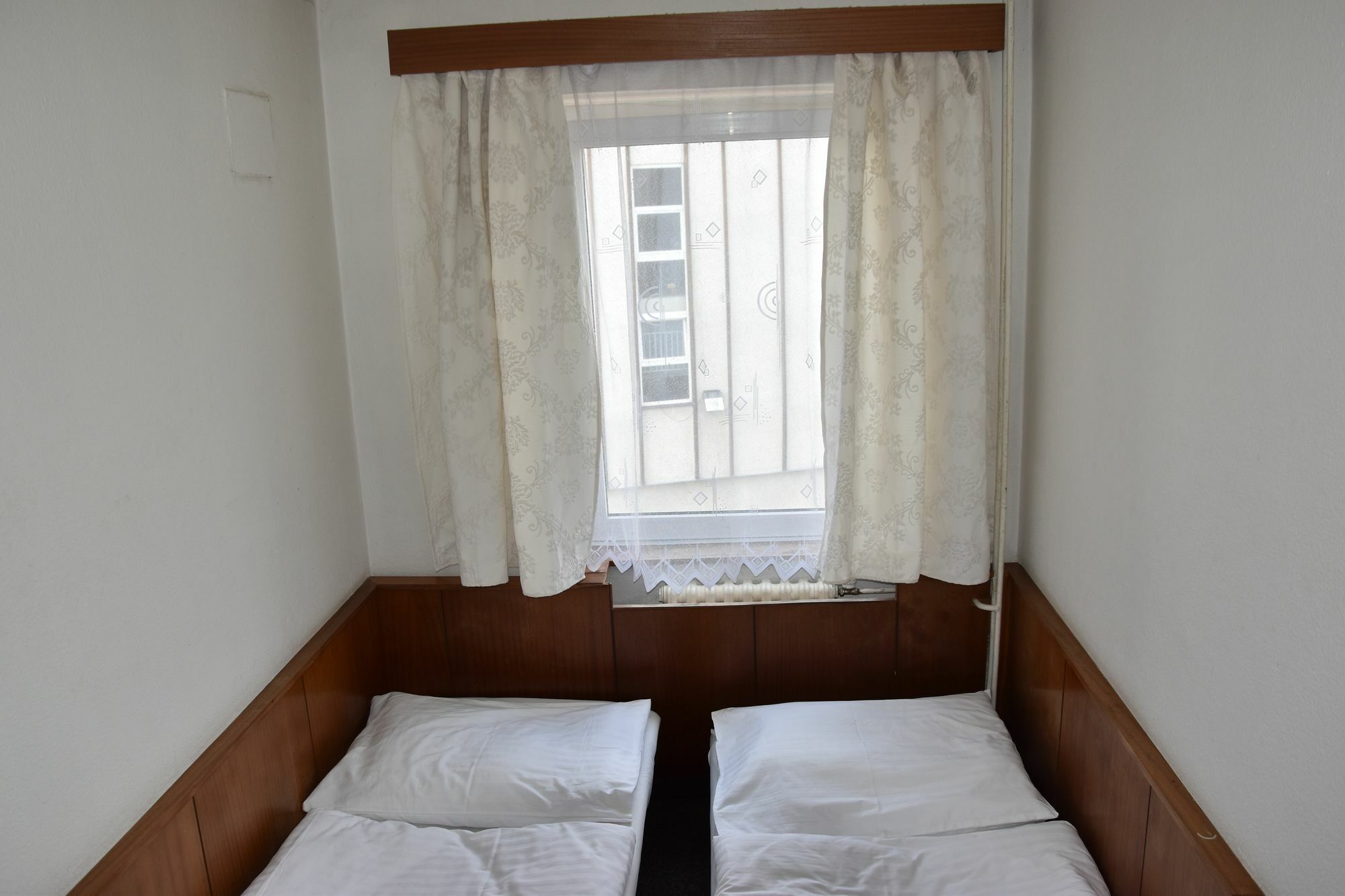 Hotel Alexander Прага Экстерьер фото